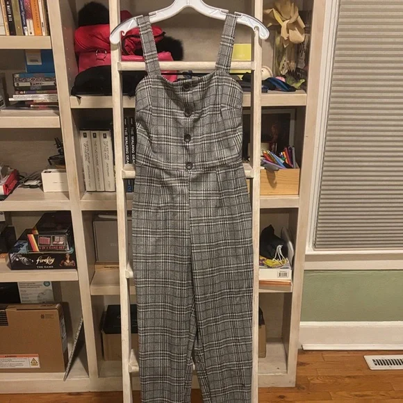 Gilli Houndstooth Women's Jumpsuit - Picture 1 of 3